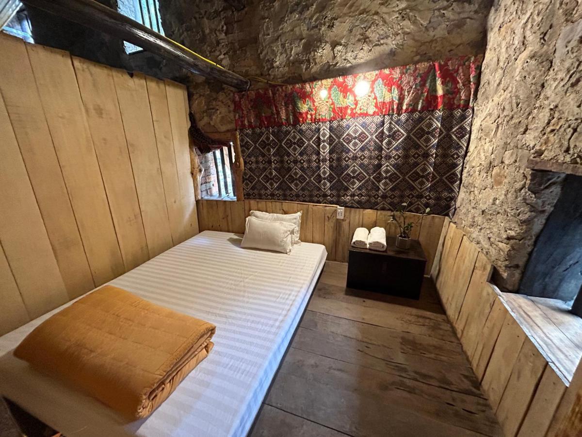 A Sy Ban Gioc Homestay - Lang Da Khuoi Ky Каобанг Екстер'єр фото