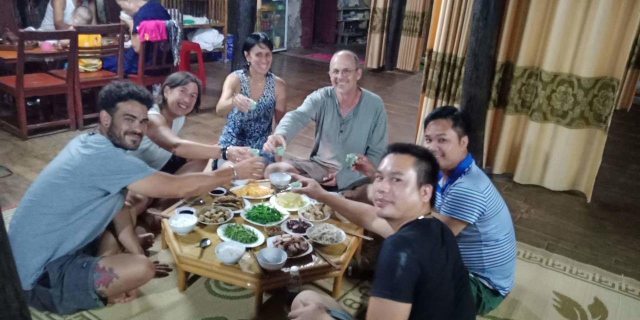 A Sy Ban Gioc Homestay - Lang Da Khuoi Ky Каобанг Екстер'єр фото