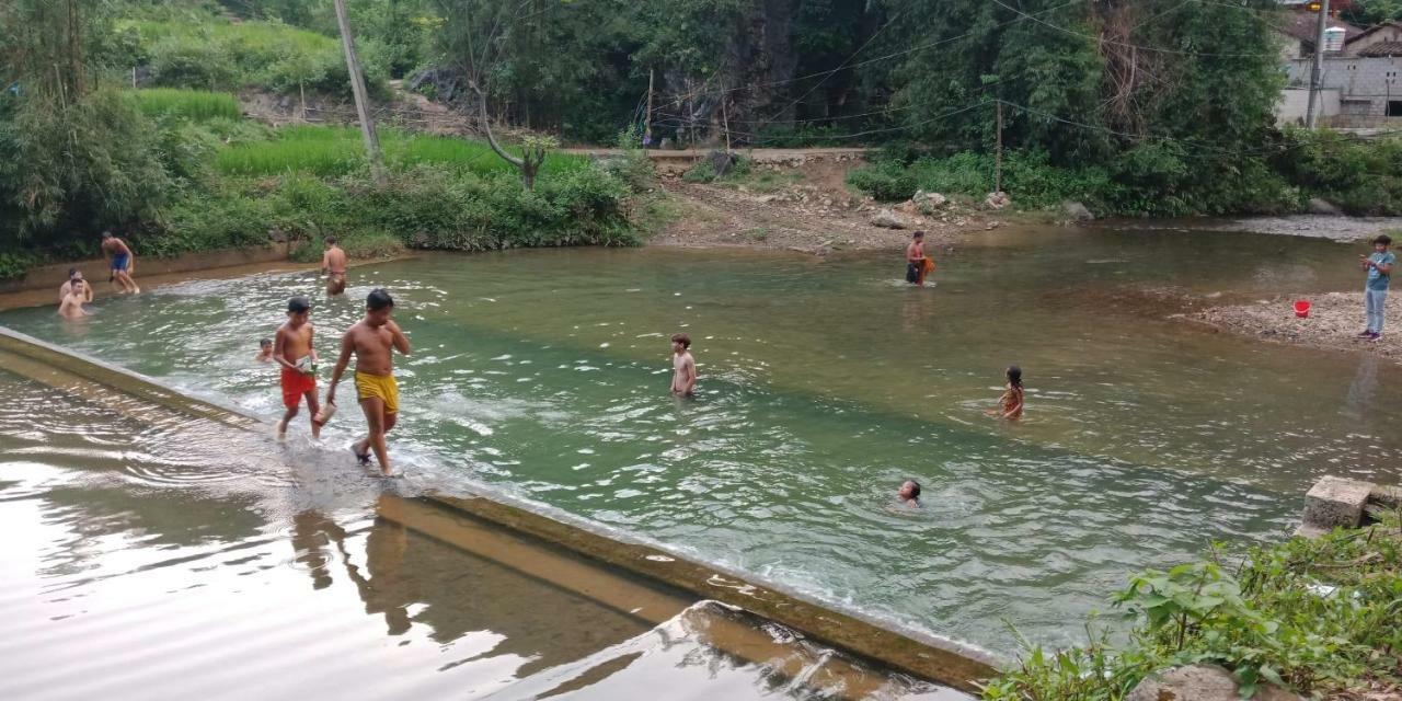 A Sy Ban Gioc Homestay - Lang Da Khuoi Ky Каобанг Екстер'єр фото